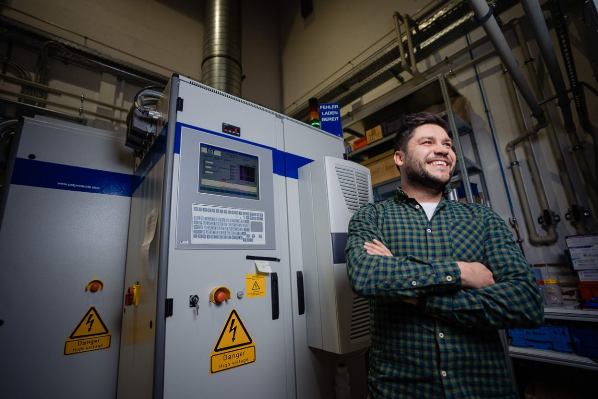 Eugen Schumacher am Institut für Produktionstechnik und Logistik der Universität Kassel