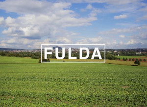 Blick auf Fulda von einem Feld aus
